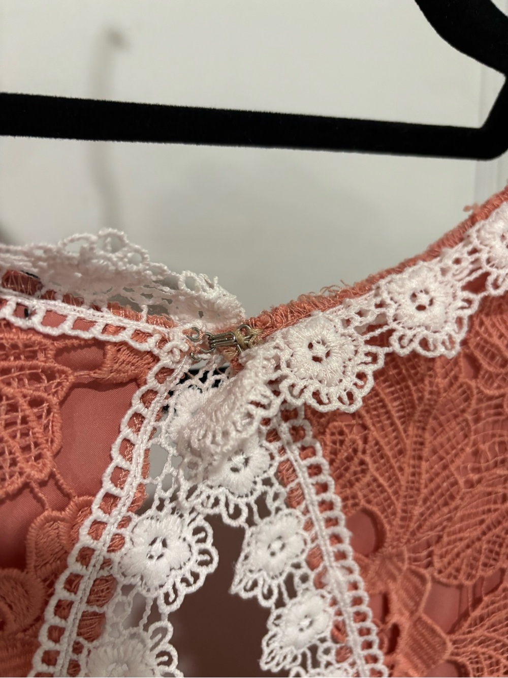 Alexia Admor Coral Pink Lace Mini Dress - Picture 11 of 11